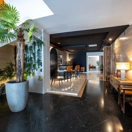 Vandrerhjem Bossa & Bed *