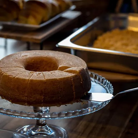 Bossa & Bed Хостел Лісабон